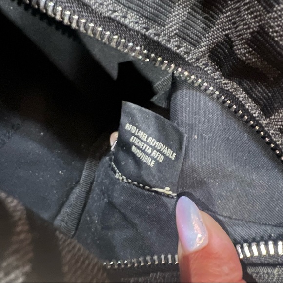 Fendi FF, Embossed fabric bag with leather accents - Picture 5 of 10